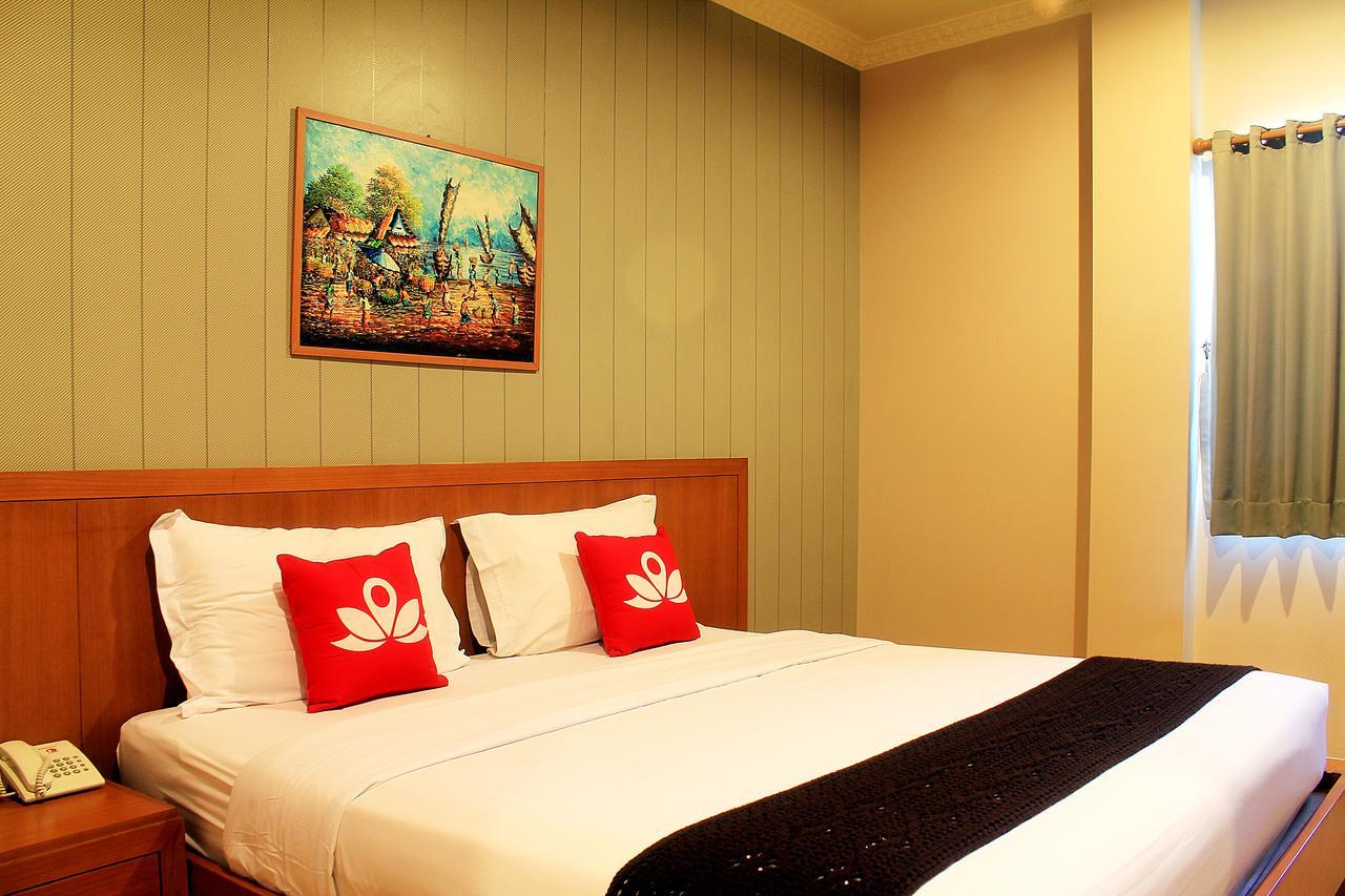Zen Rooms Bukit Tunggul 万隆 外观 照片