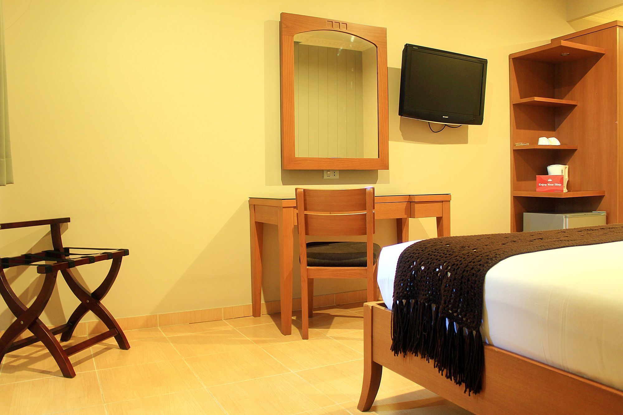 Zen Rooms Bukit Tunggul 万隆 外观 照片