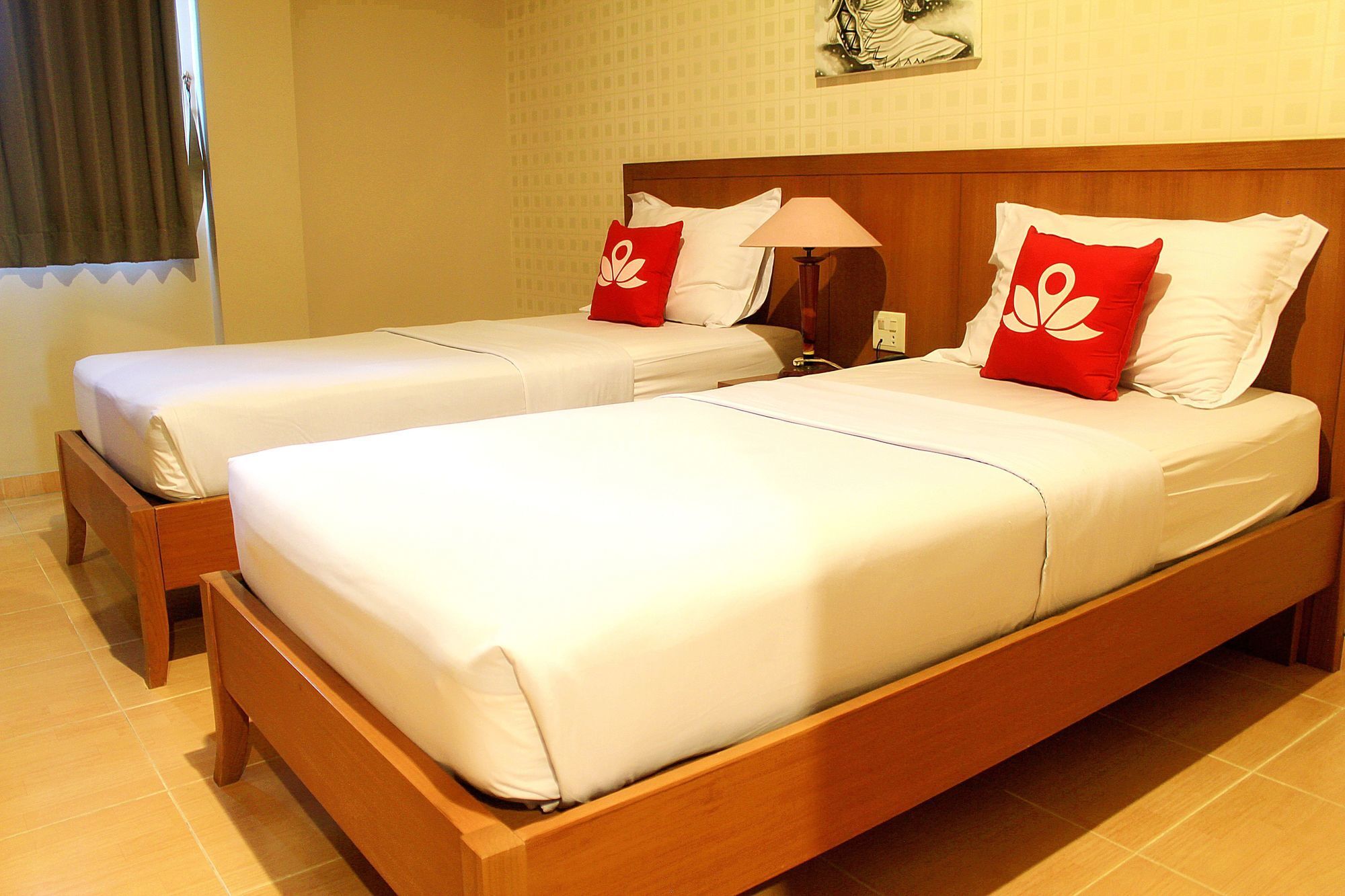 Zen Rooms Bukit Tunggul 万隆 外观 照片