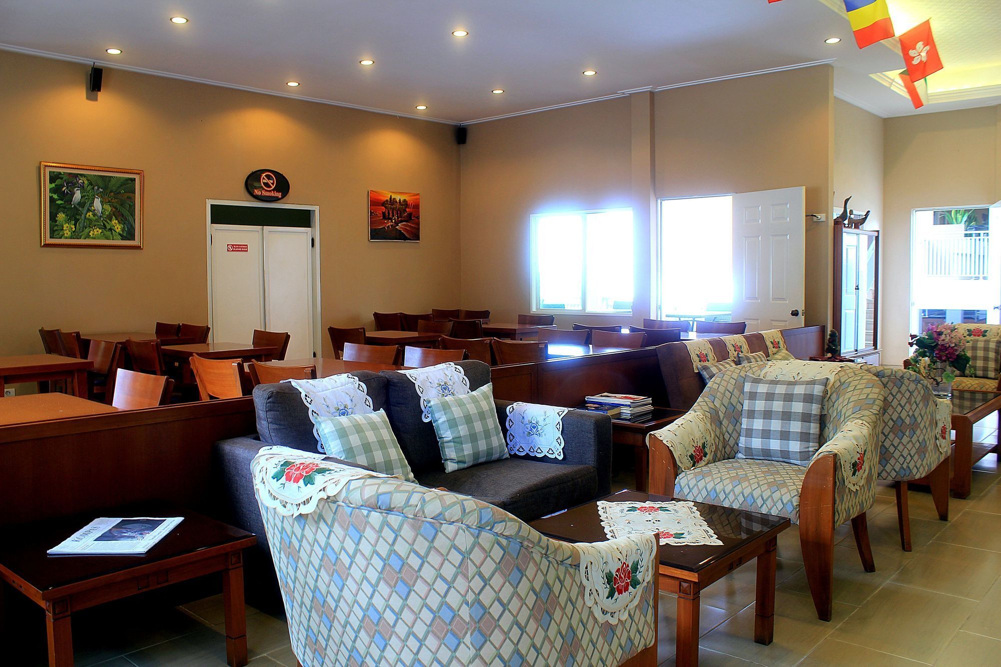 Zen Rooms Bukit Tunggul 万隆 外观 照片